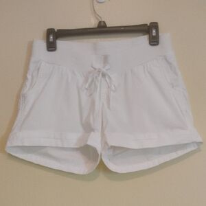 Old Navy White Drawstring Waist Athletic Shorts with Pockets